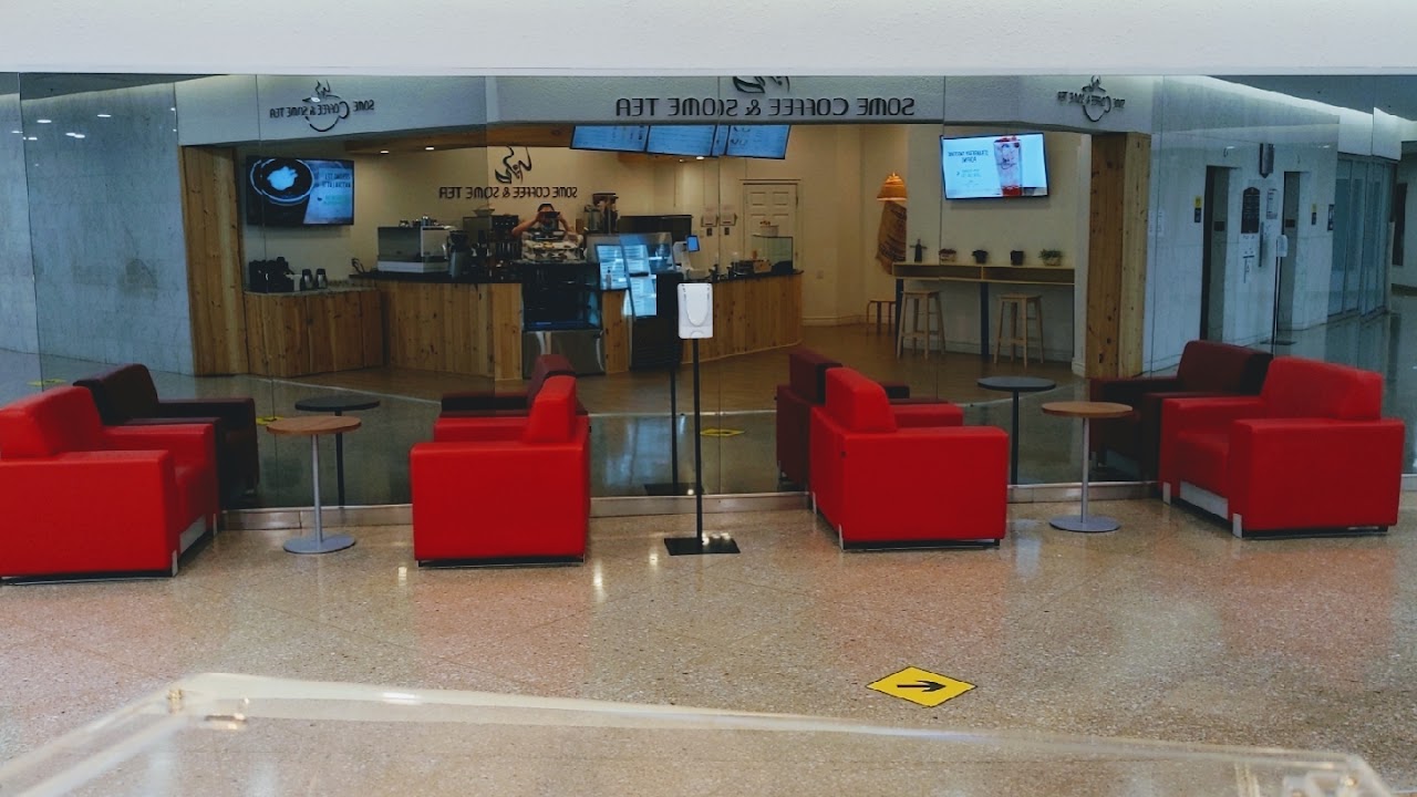 Wanpaku Sandwiches Hide on L'Esplanade Laurier's Mezzanine