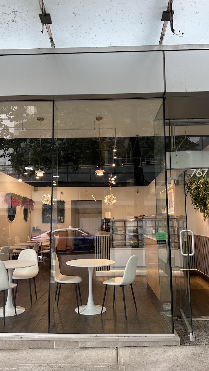 22-year-old opening 24/7 café in downtown Vancouver next month
