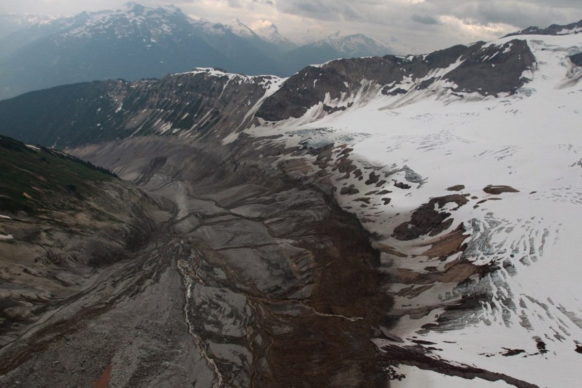 24 properties on alert as glacial lake threatens Pemberton area