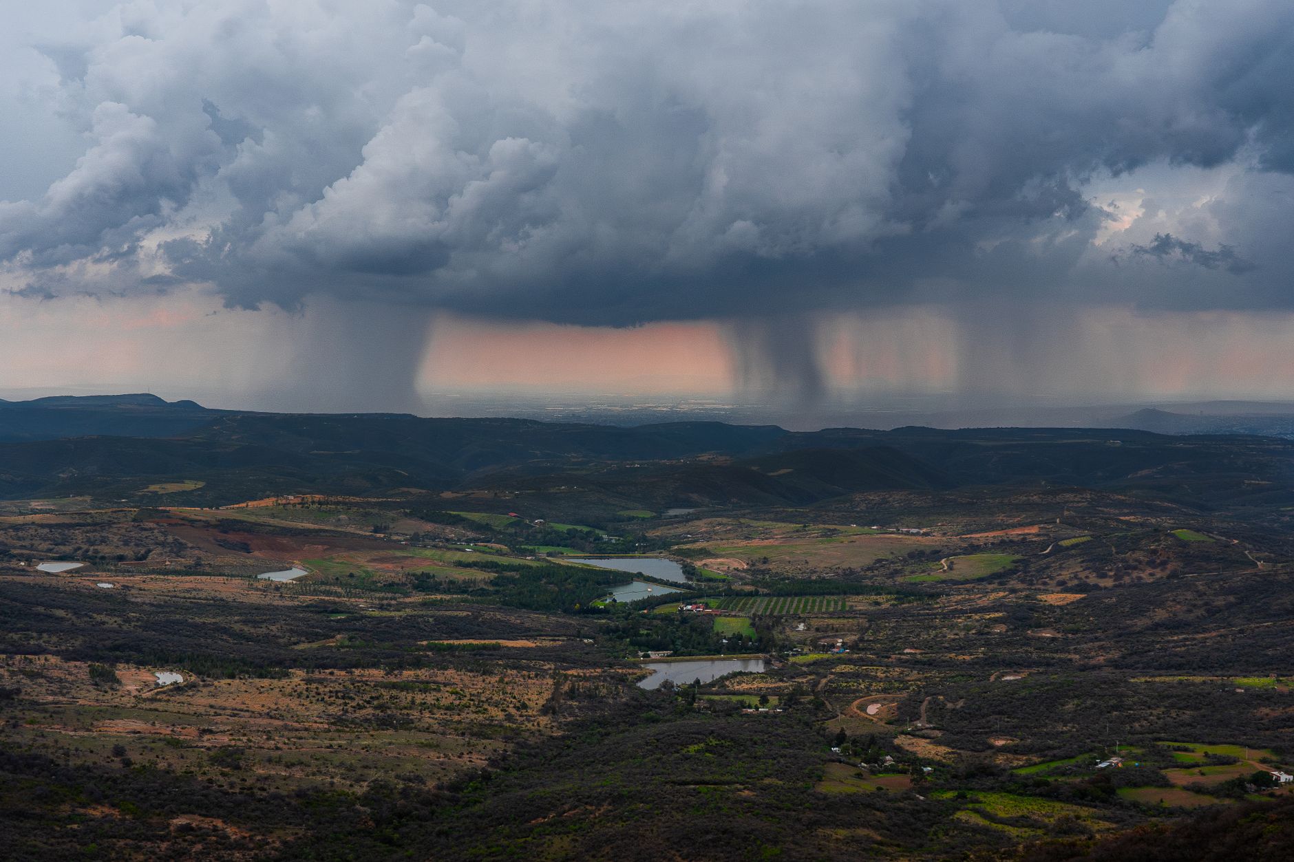 Showers and Thunderstorms Expected Before Sunny Weekend
