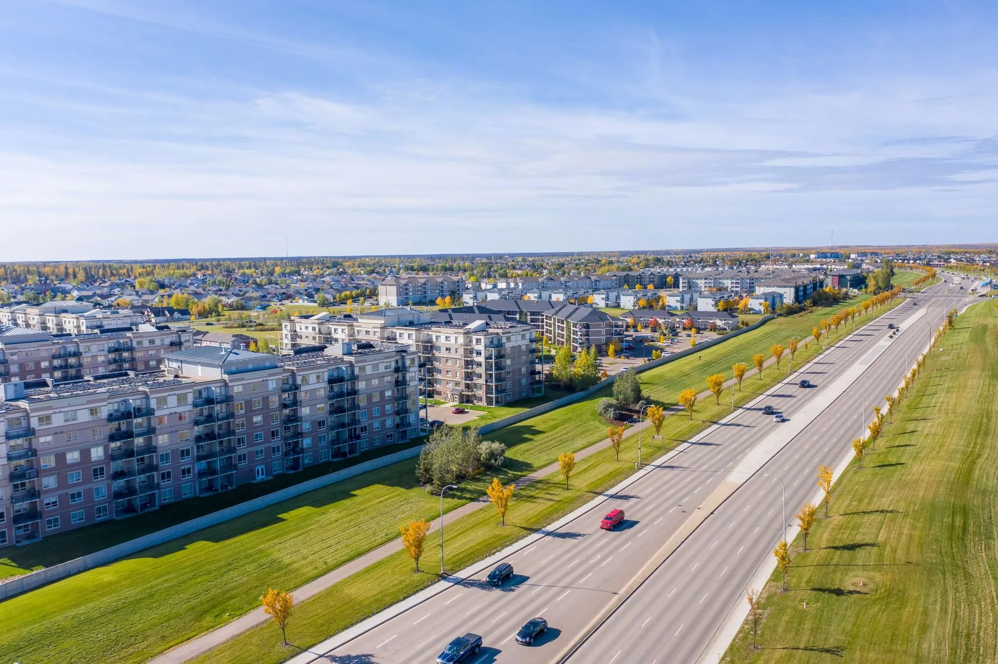 Calgary detached homes drop 2.1% year-over-year