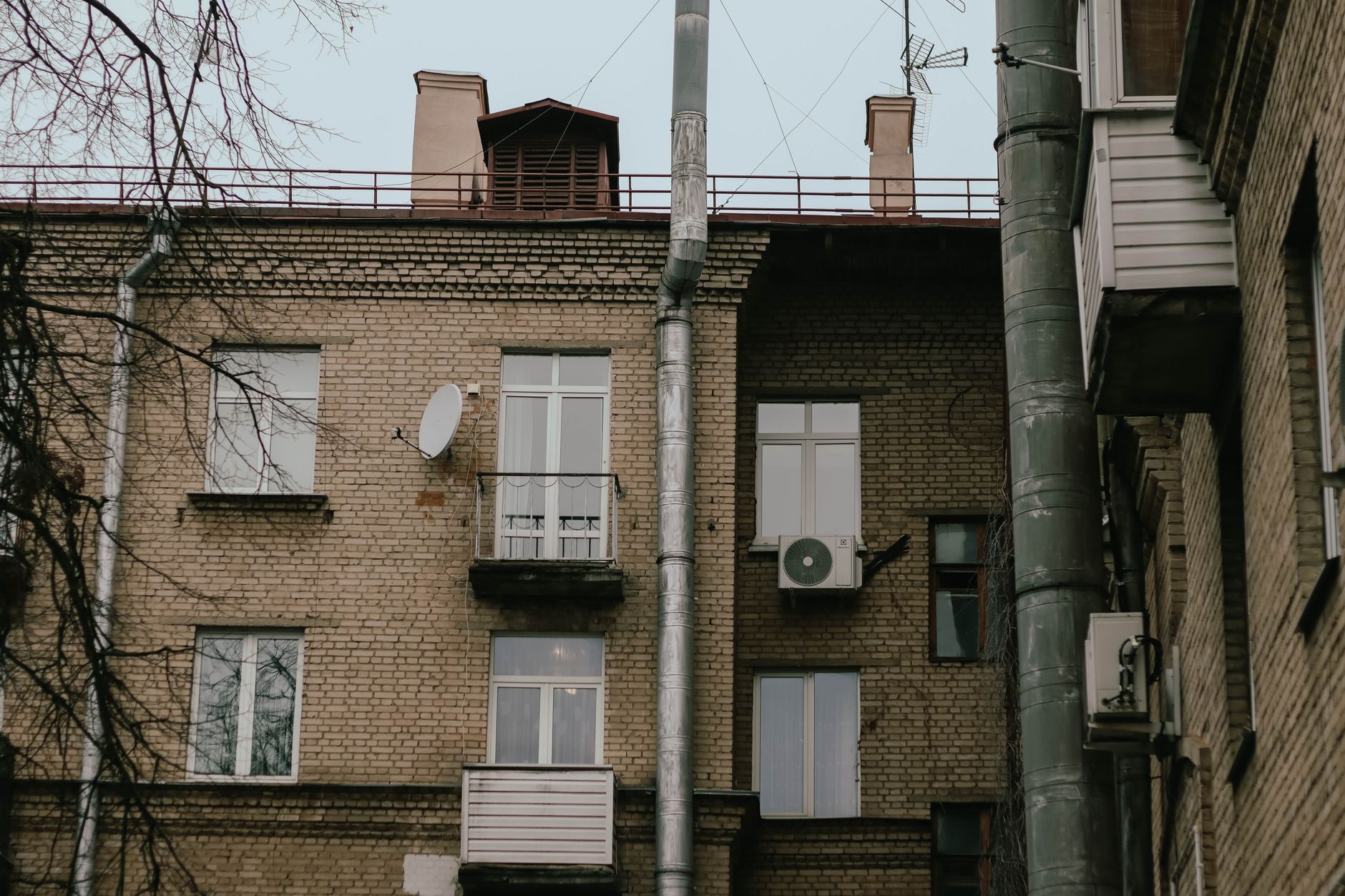 Toronto rental buildings must now post condition ratings