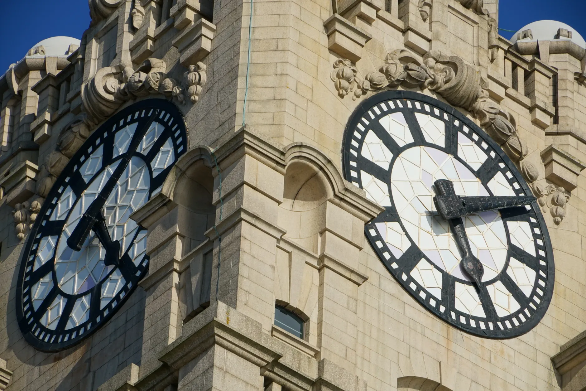 Alberta moves to permanent daylight time in November; clocks won't spring back again