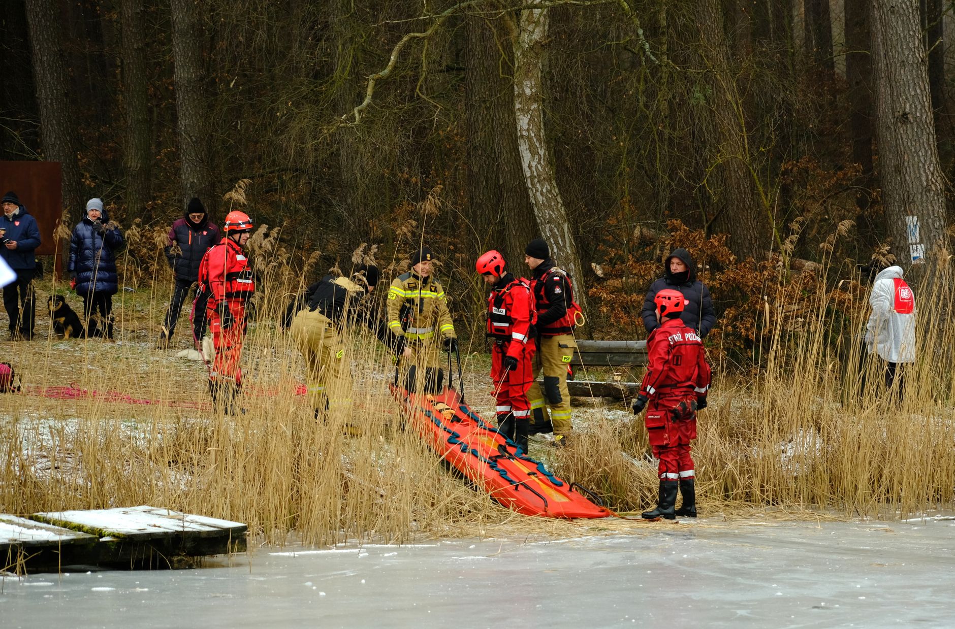 Four people rescued from open water in Strait of Georgia