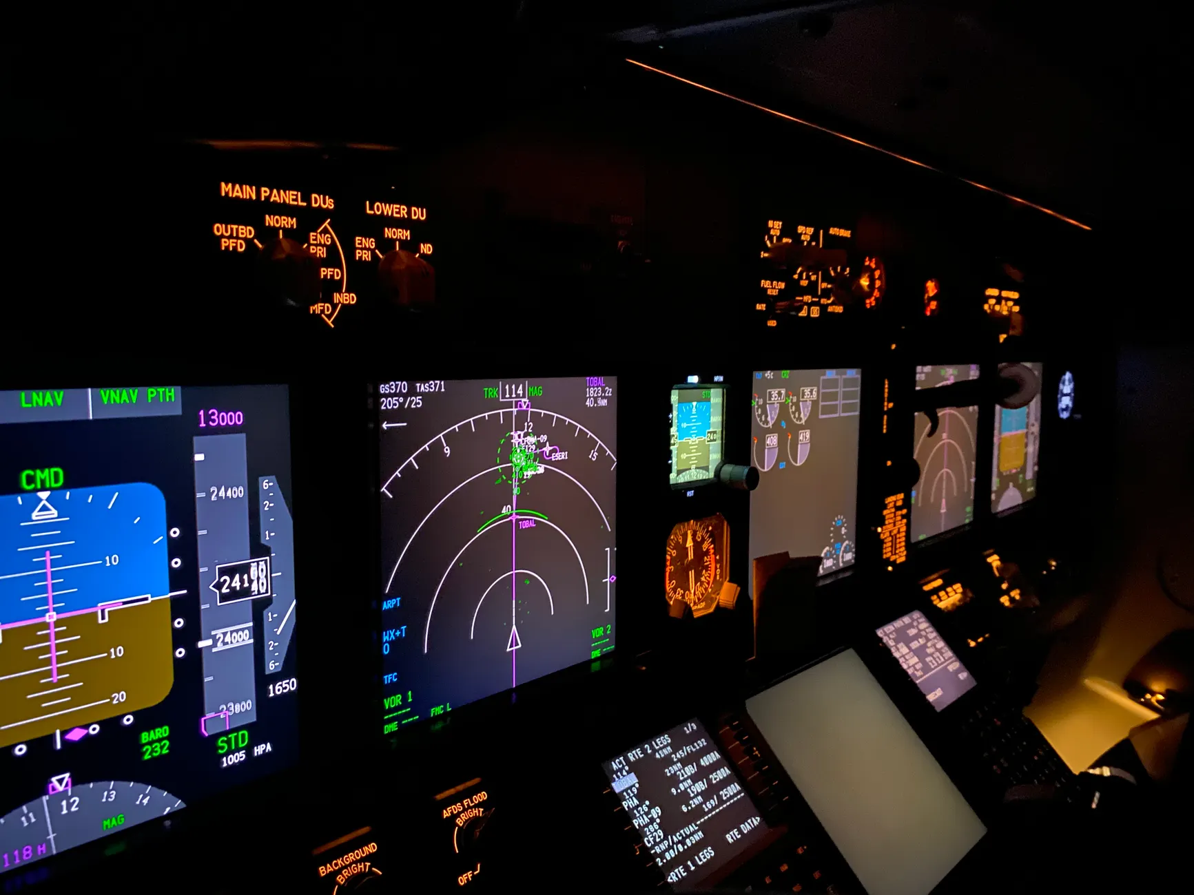 FAA union acknowledges flight controllers left work early before LaGuardia Air Canada crash