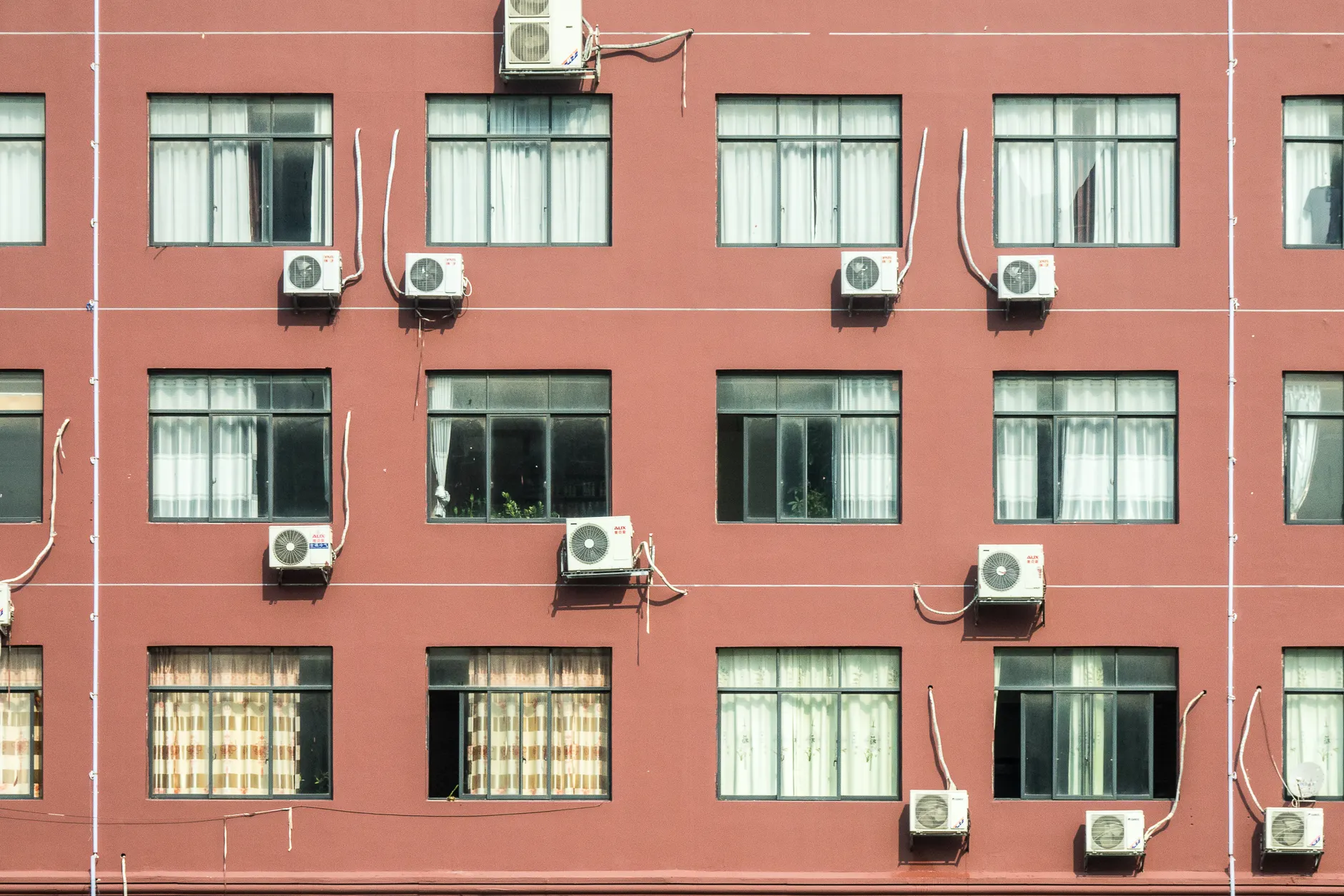 Ontario tenants can now install air conditioners