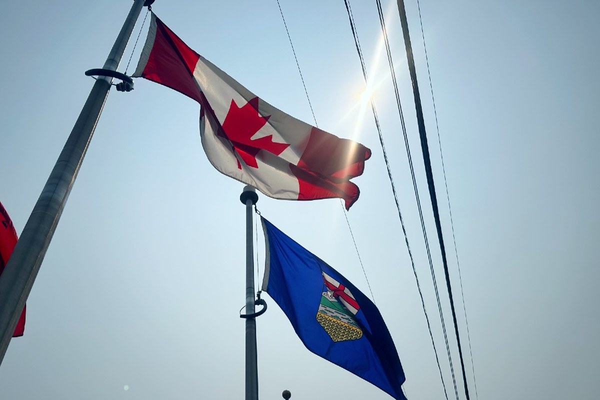 Albertans hold conflicted views on separation and patriotism