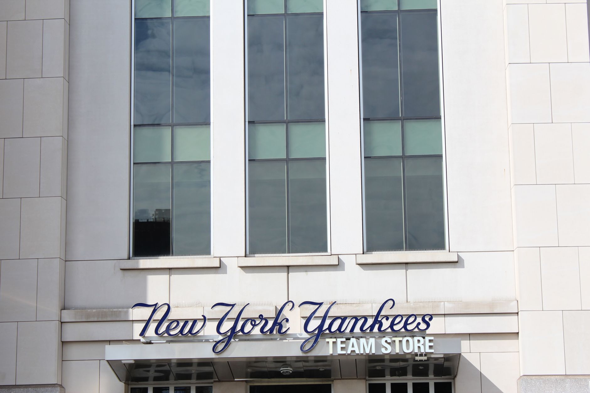 Toronto Jays open 2027 season in Yankees series in the Bronx