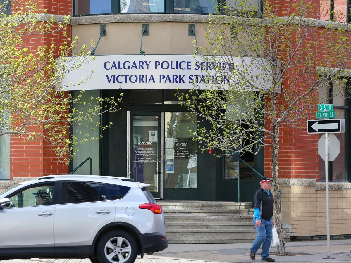 Council green-lights feasibility study for downtown police district office
