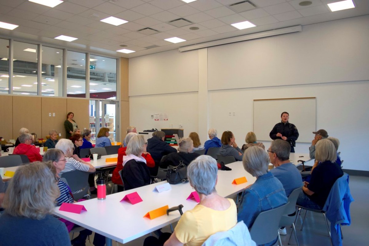 Airdrie seniors learn fraud prevention over coffee