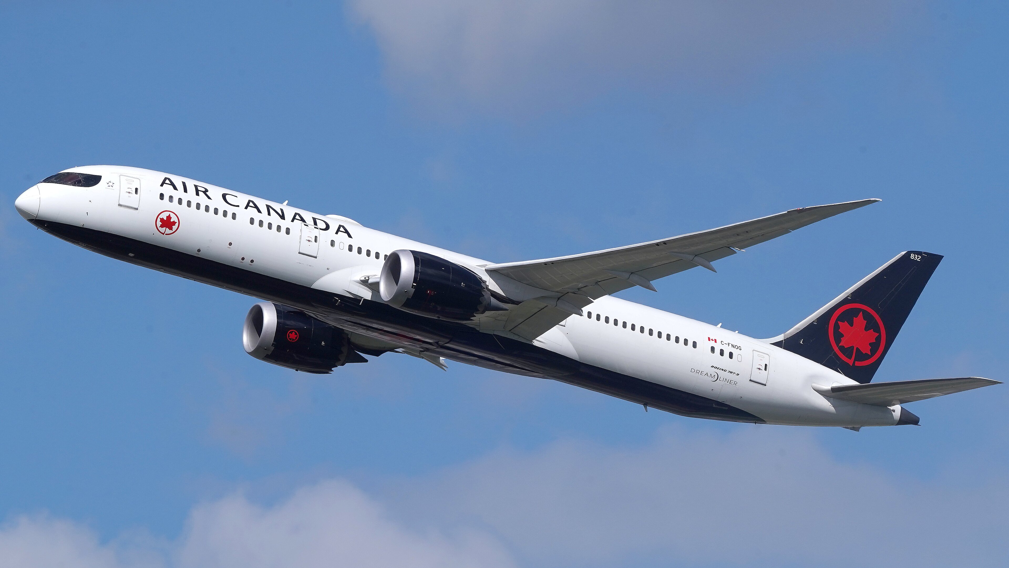 Air Canada flight veers off runway at Montreal airport, delays Vancouver flights