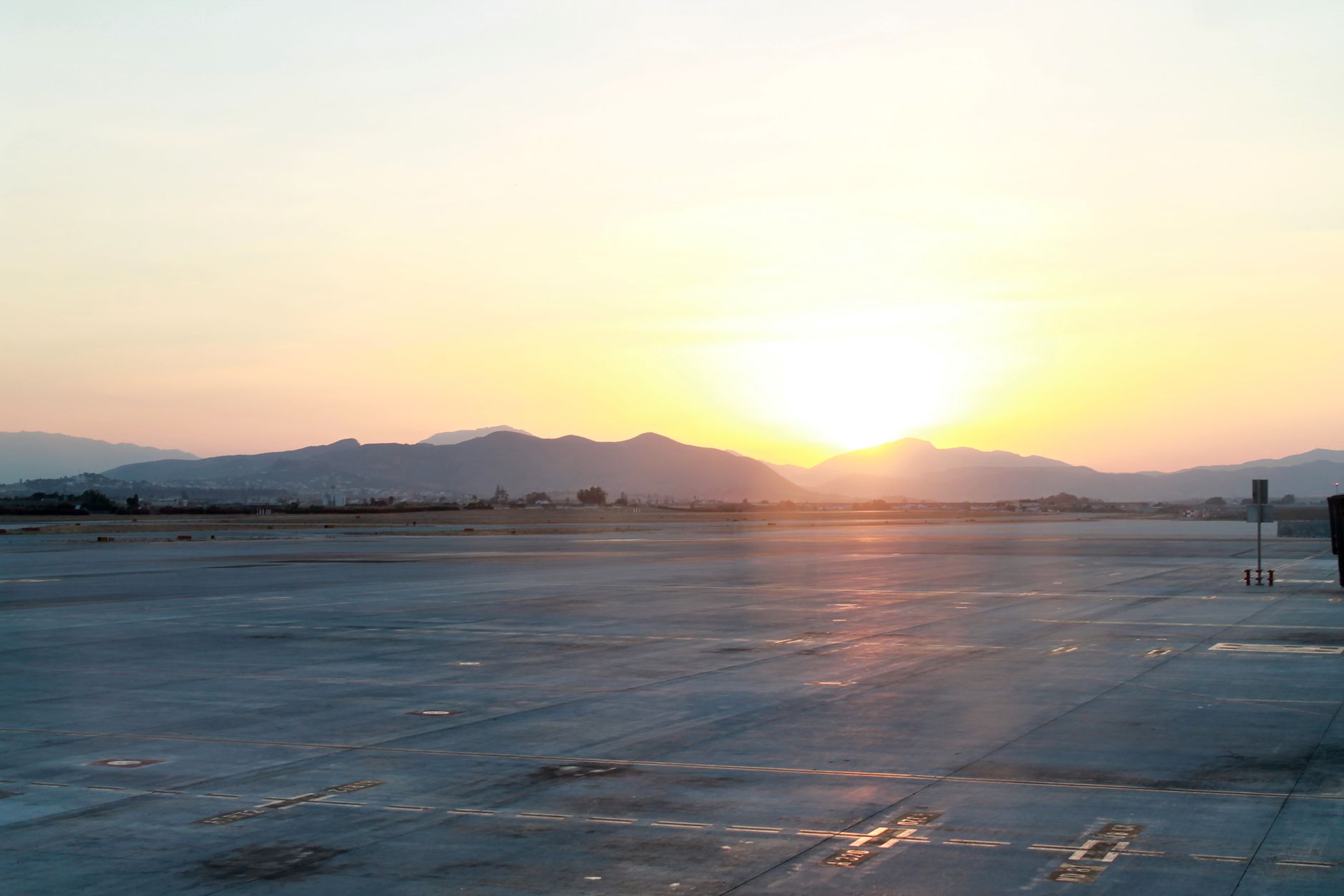 Billy Bishop runway construction starts mid-July