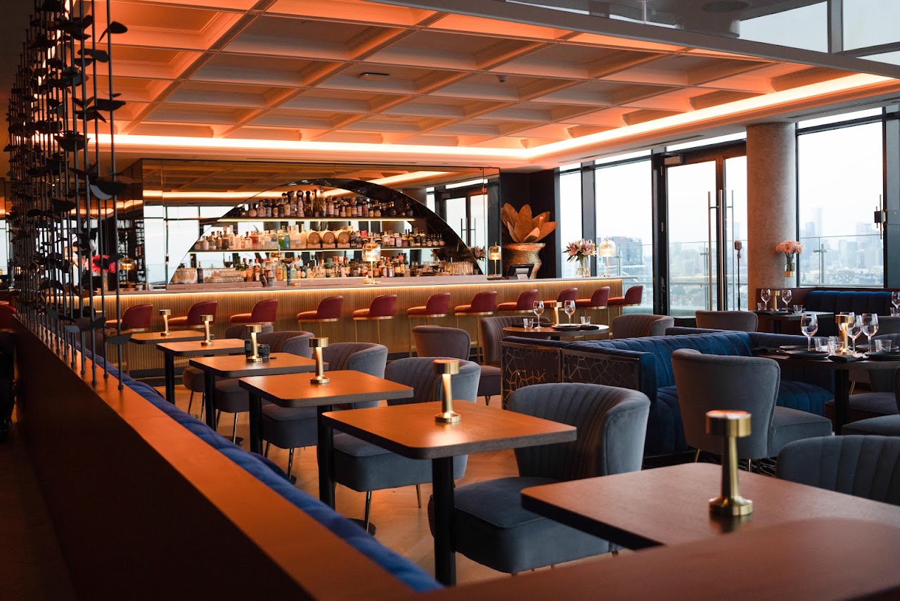 World Cup dining: spots within walking distance of stadium