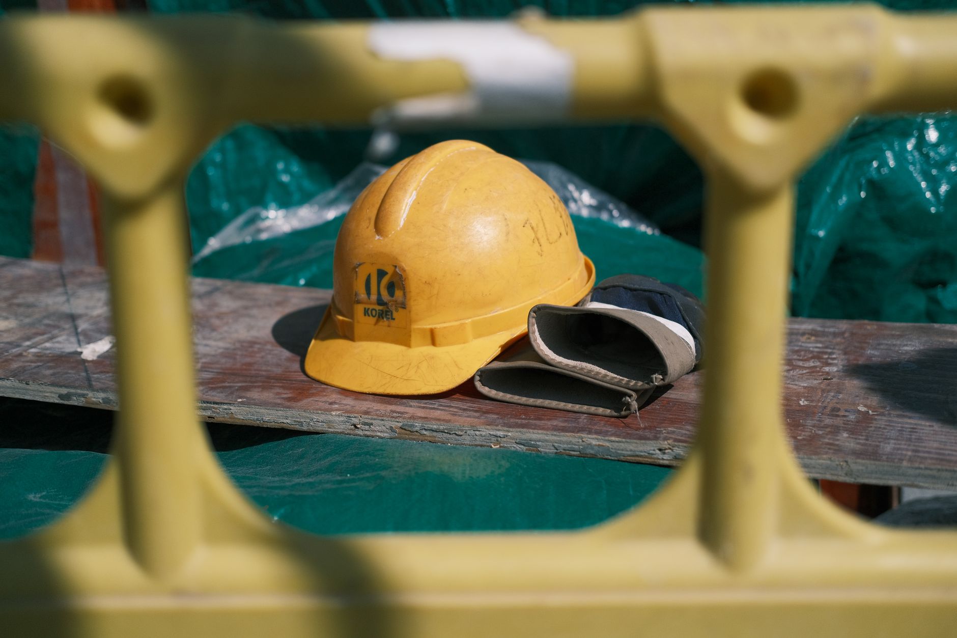 Eight deaths in first weekend of Quebec construction holiday as accidents spike