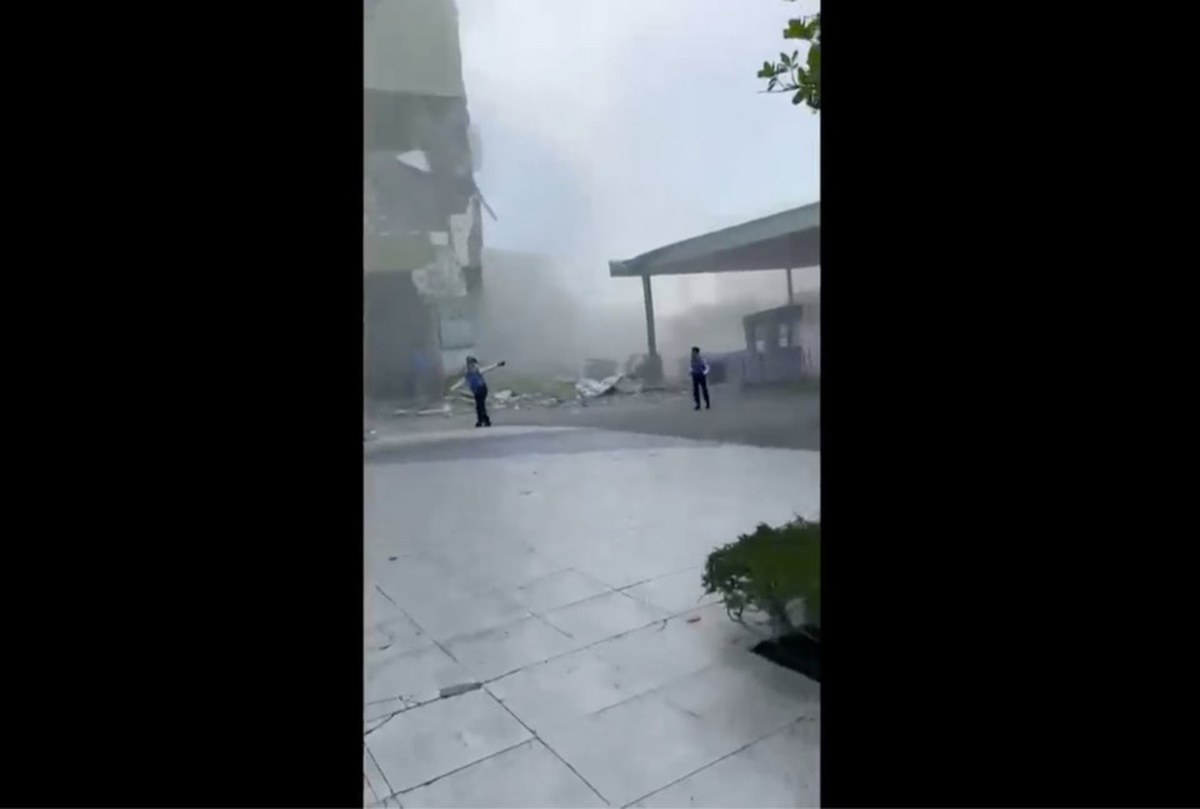 Magnitude 7.8 earthquake strikes Philippines, 4 deaths reported