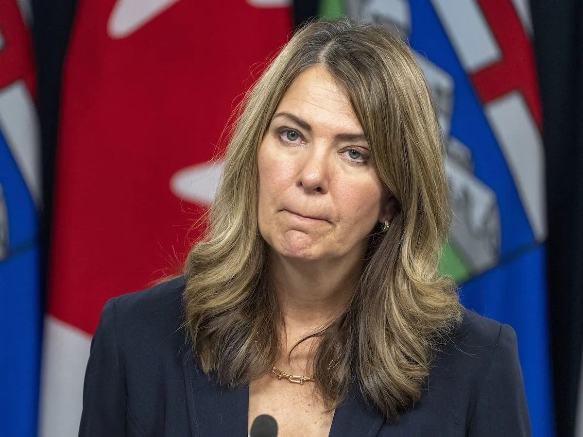 Alberta shifts hospital funding to reward patient volume