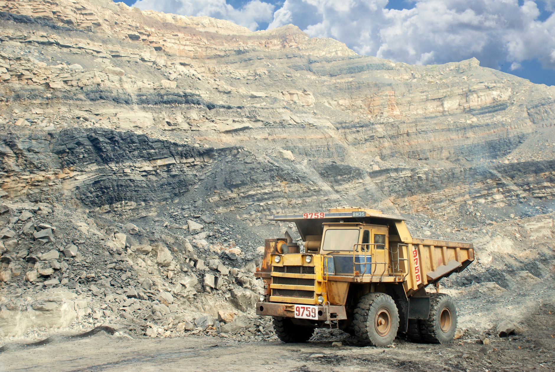 Alberta coal mine permits issued without hearing despite environmental objections