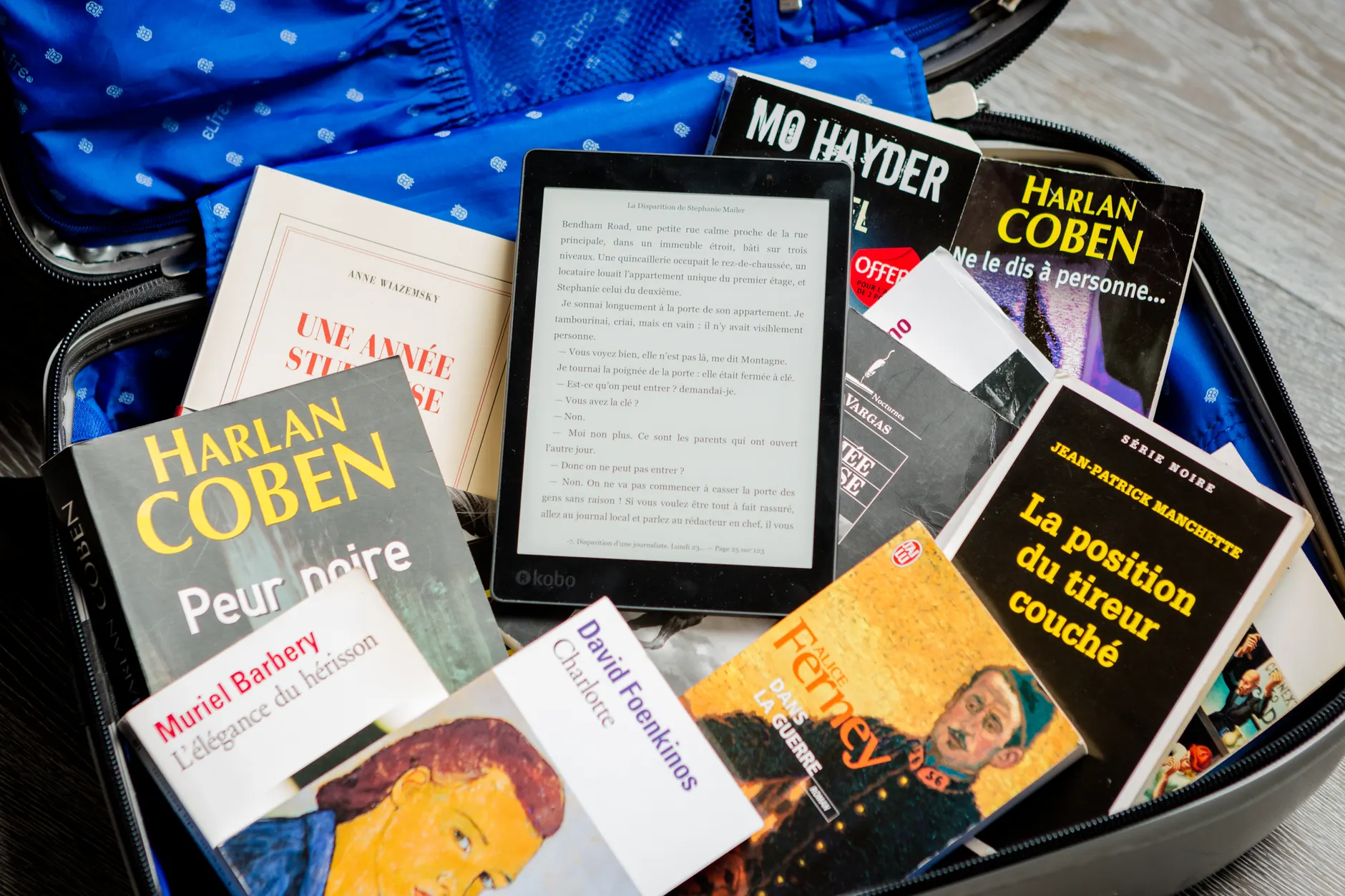 André Marois's thriller La sainte paix wins French literary prize