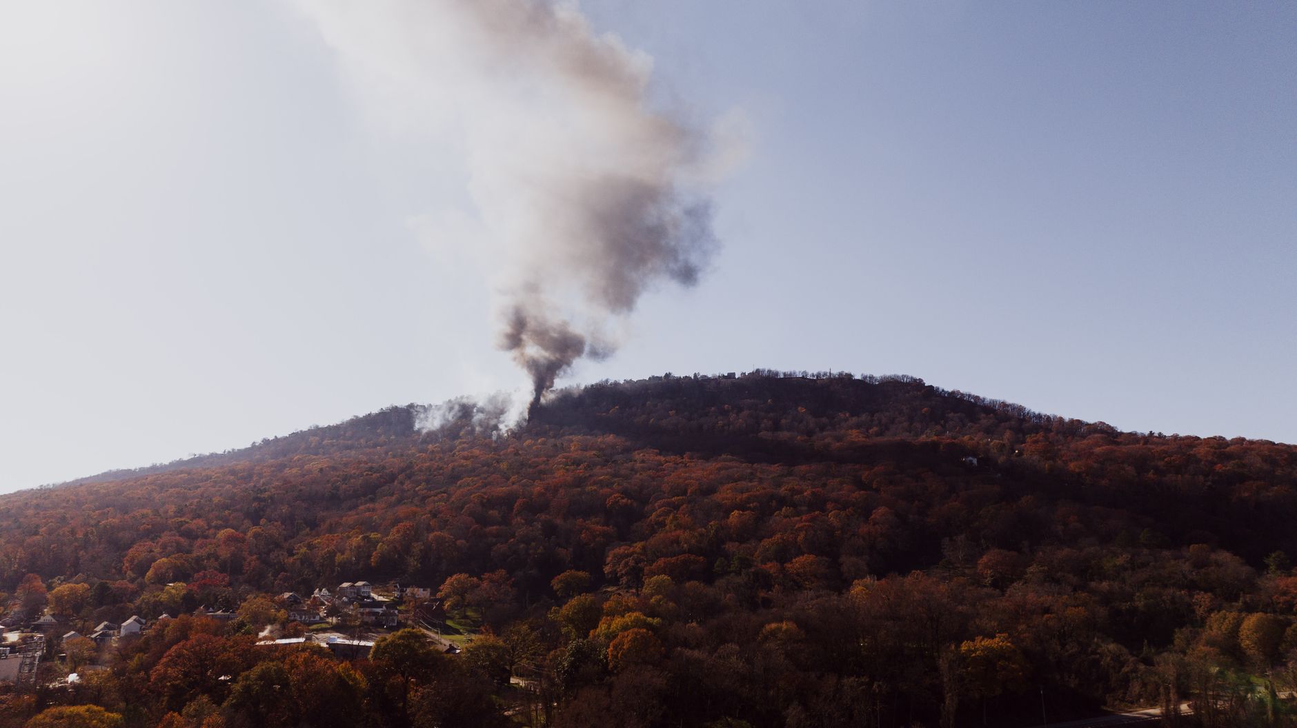 Ontario facing worst wildfire season on record as 7,250+ square kilometres burn