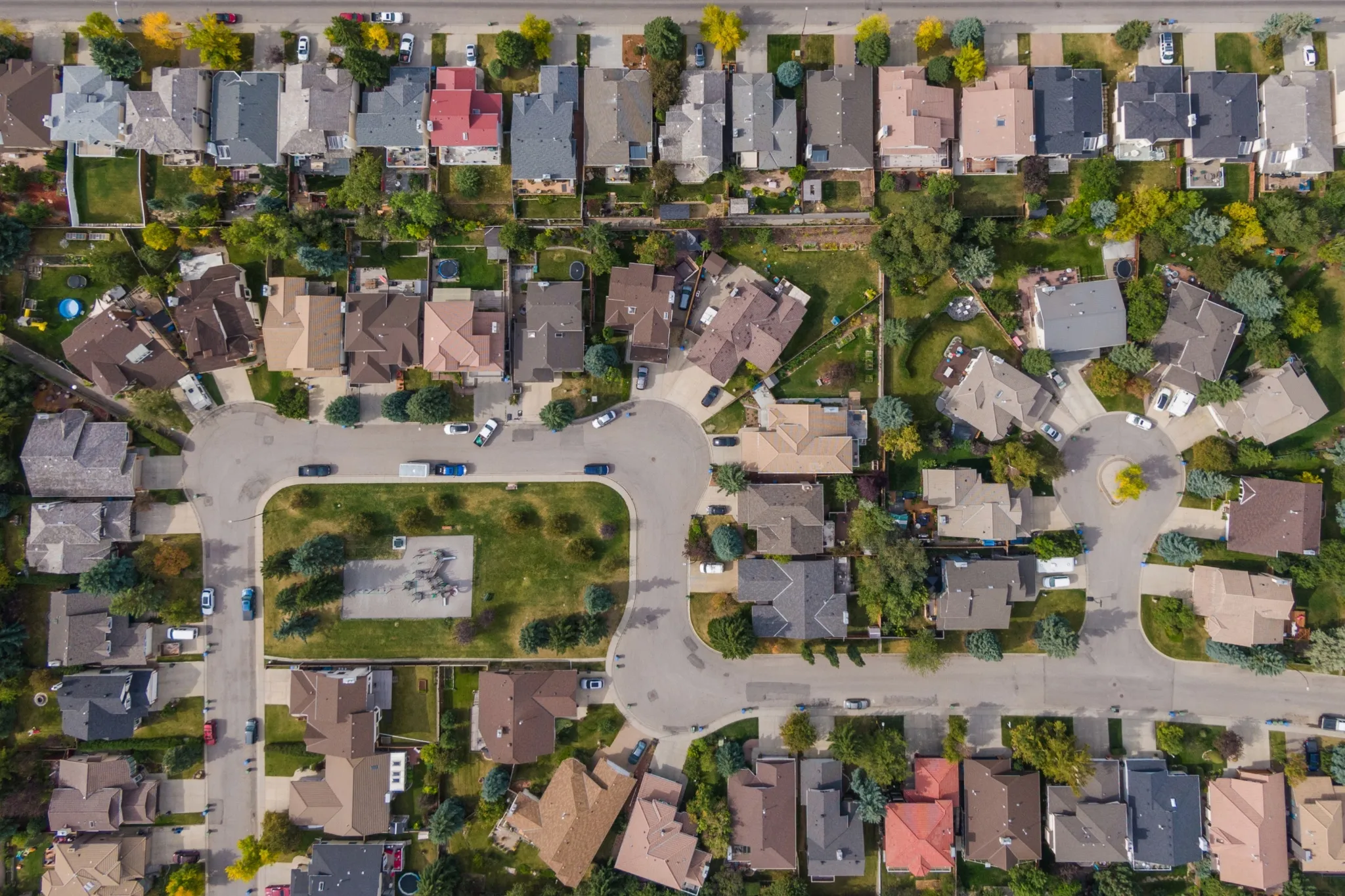 Detached homes leading Edmonton's hot real estate market