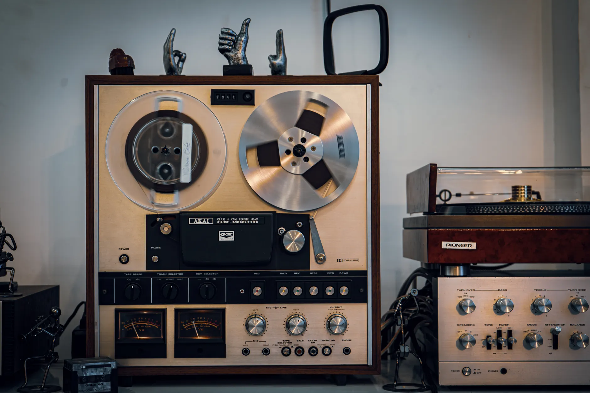 FONO's hi-fi listening lounge channels Ottawa's lost music venues