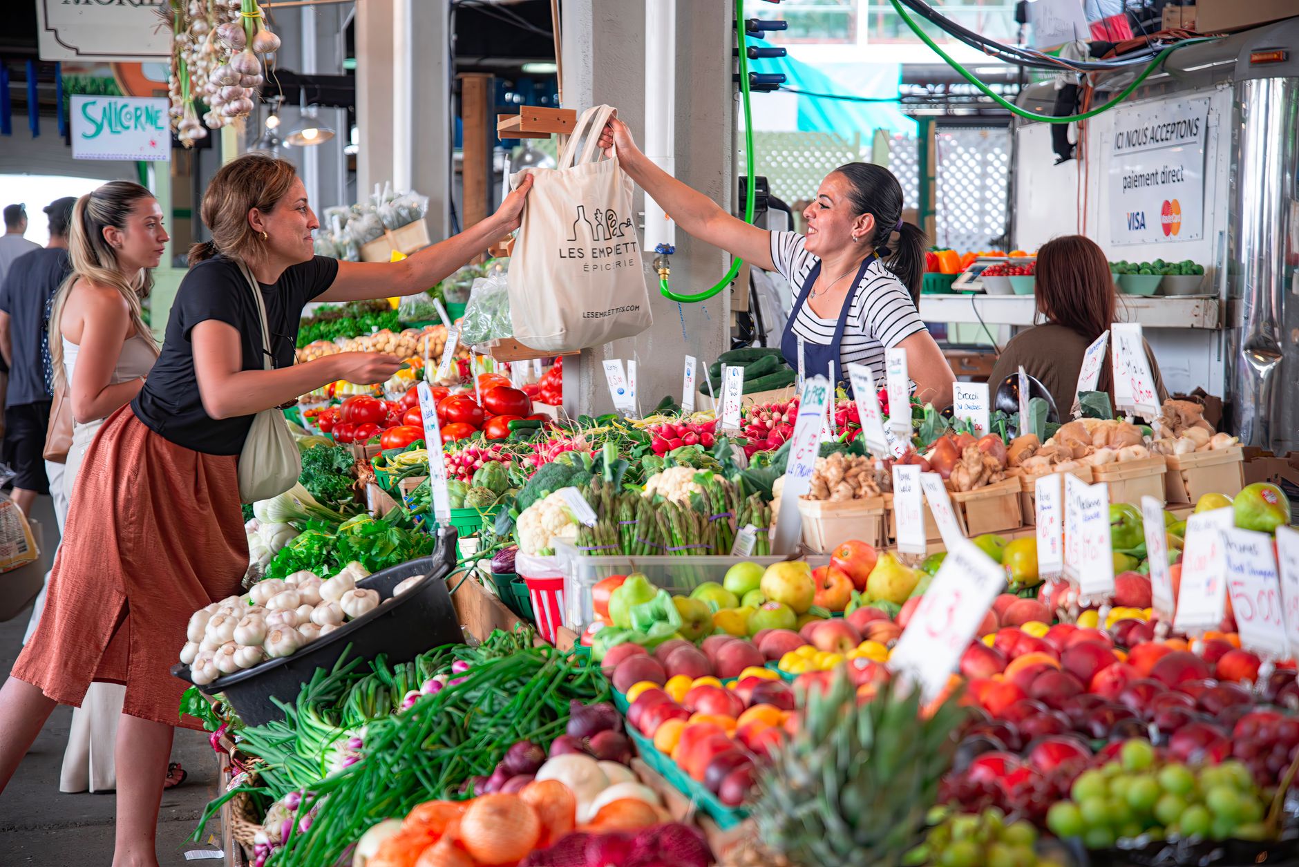 Buying Local Could Add $3 Billion to Quebec's Economy Annually