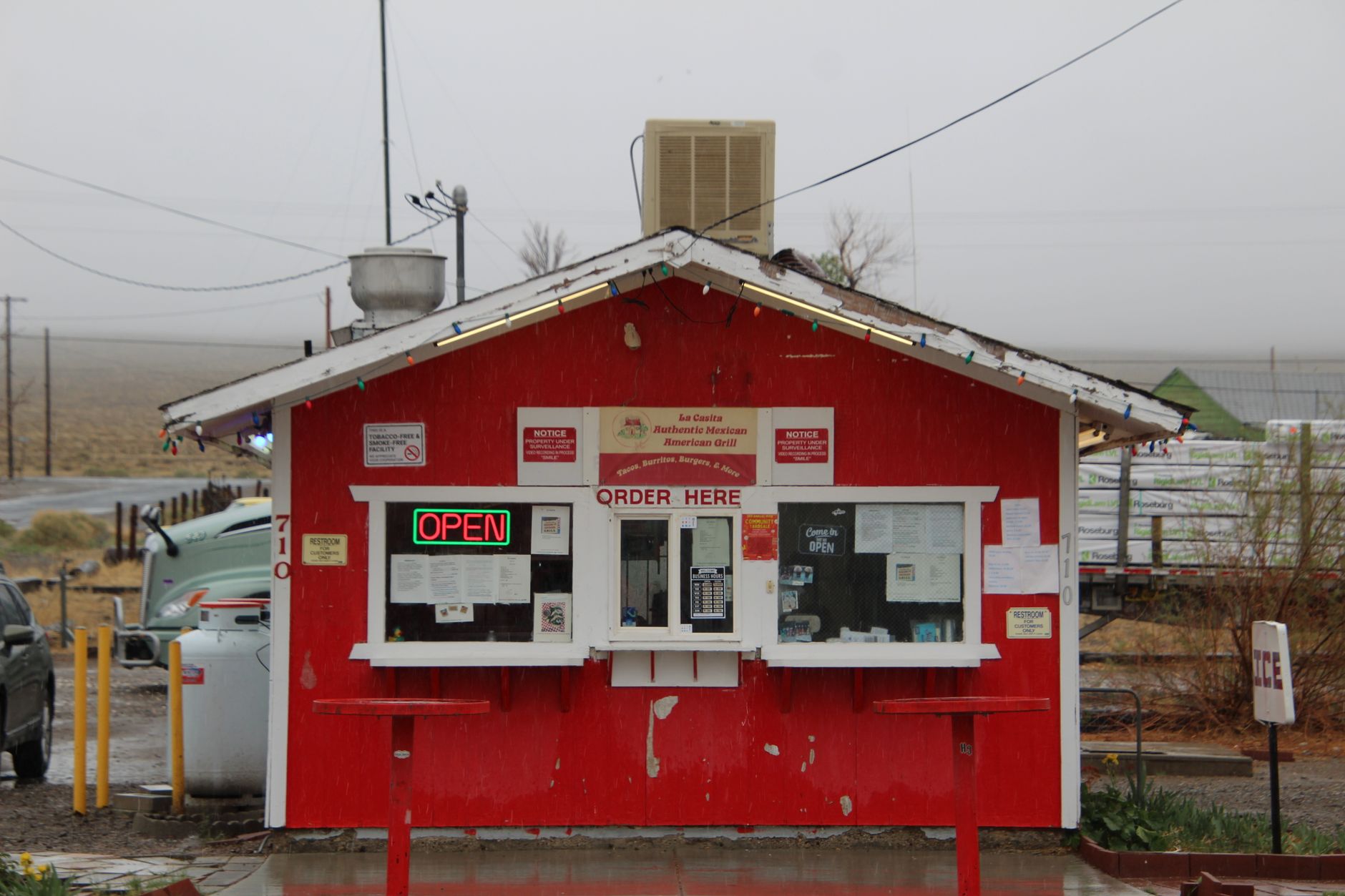 Shelter-in-place order lifted in Vanderhoof after major police response