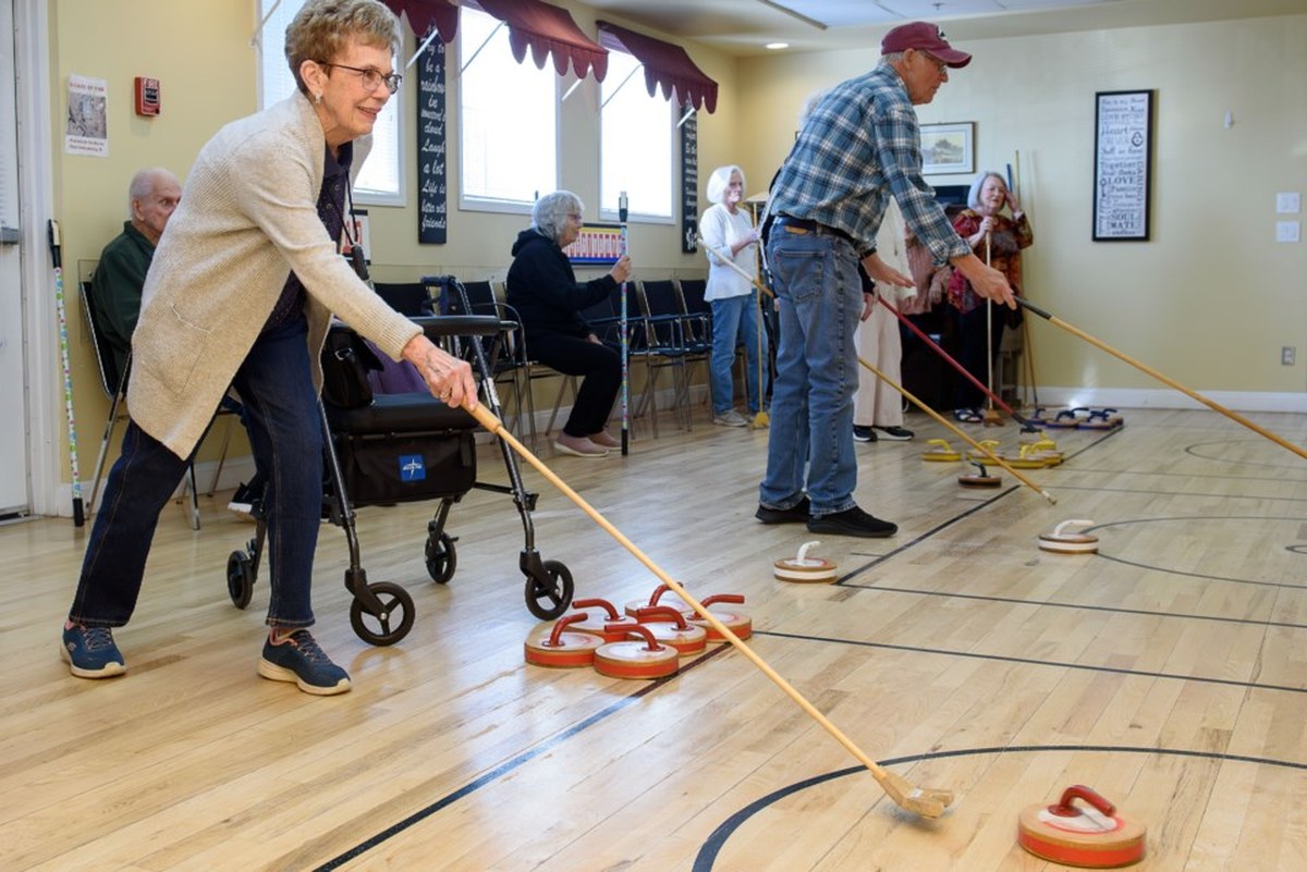 Free trial week at Okotoks Seniors Club opens doors to 55+