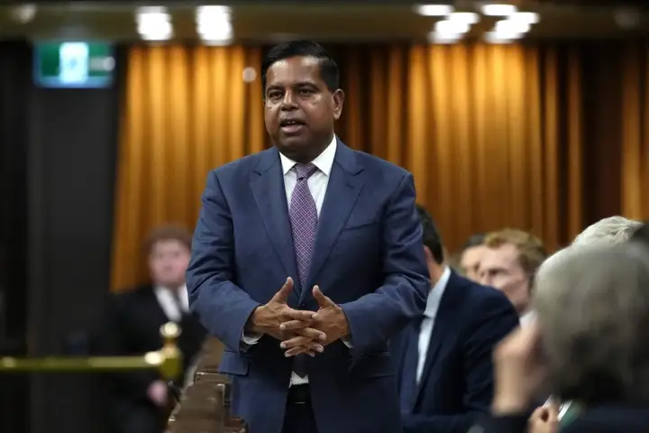 Canada's lawful access bill faces privacy pushback as government fast-tracks passage