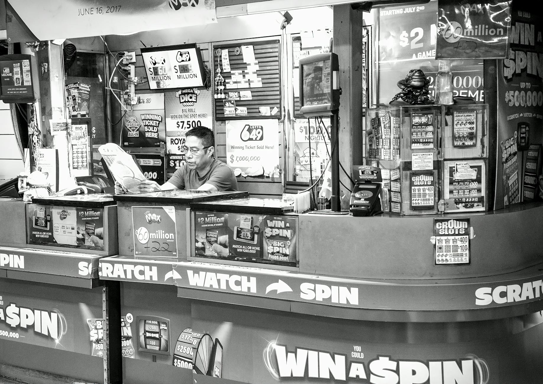 Loto-Québec brings lottery ticket sales to self-checkout lanes