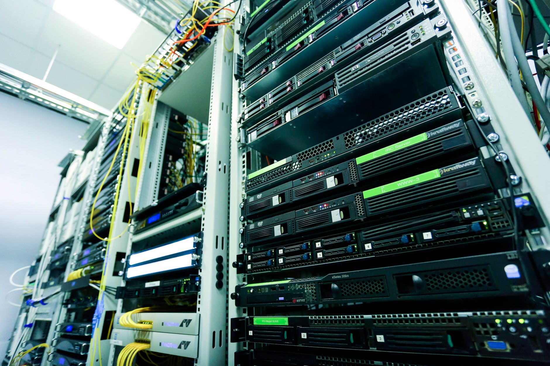 Alberta proposes $15 billion data centre near Edson powered by natural gas