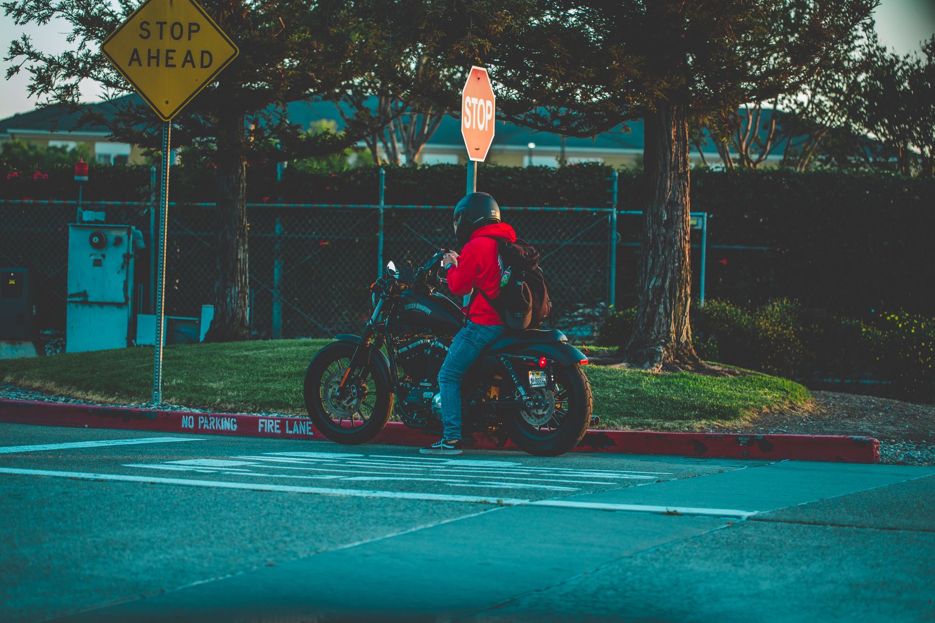 Port Moody motorcyclist and pedestrian seriously injured in collision Friday