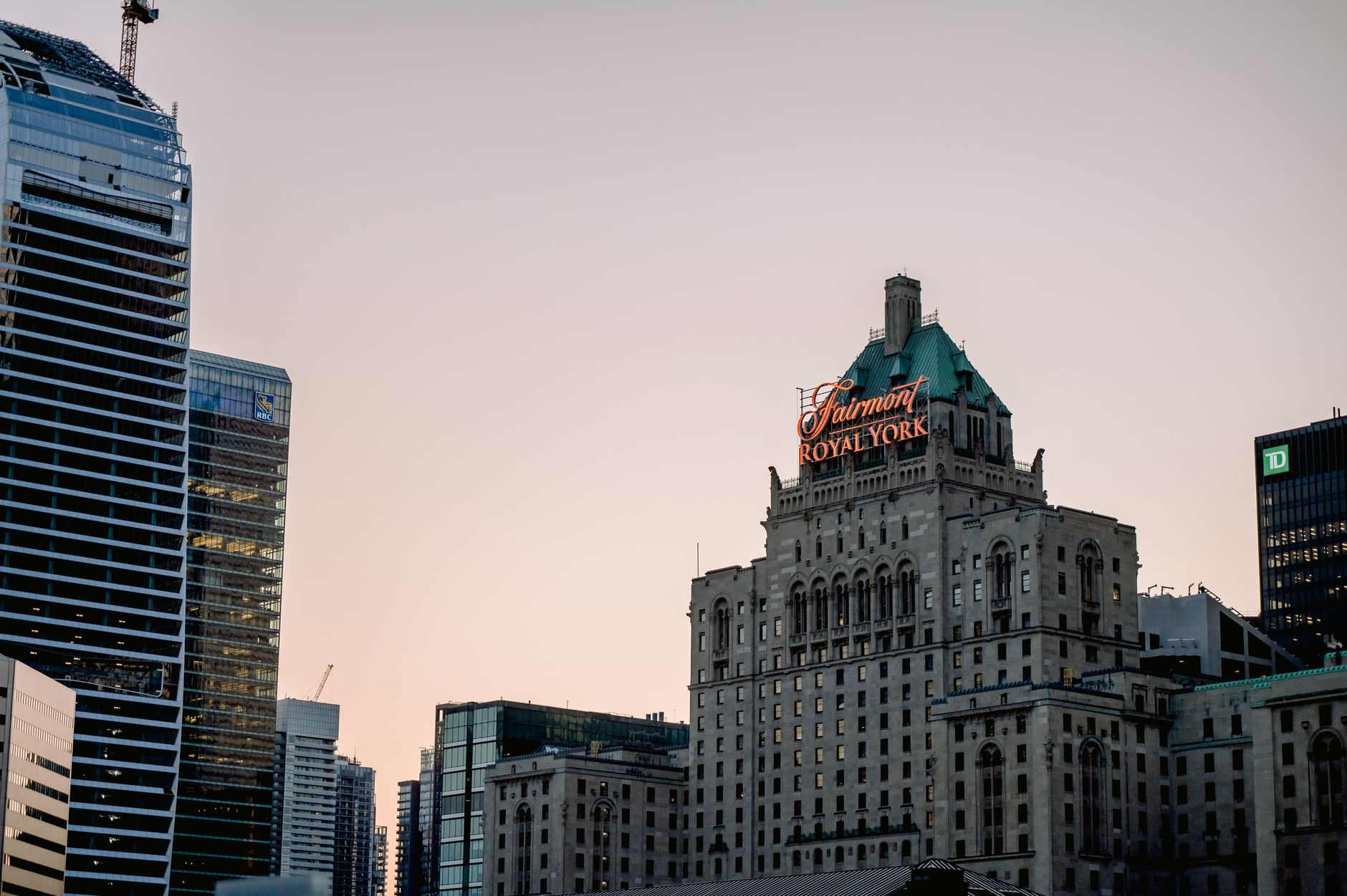 Fire evacuates Fairmont Royal York early Saturday