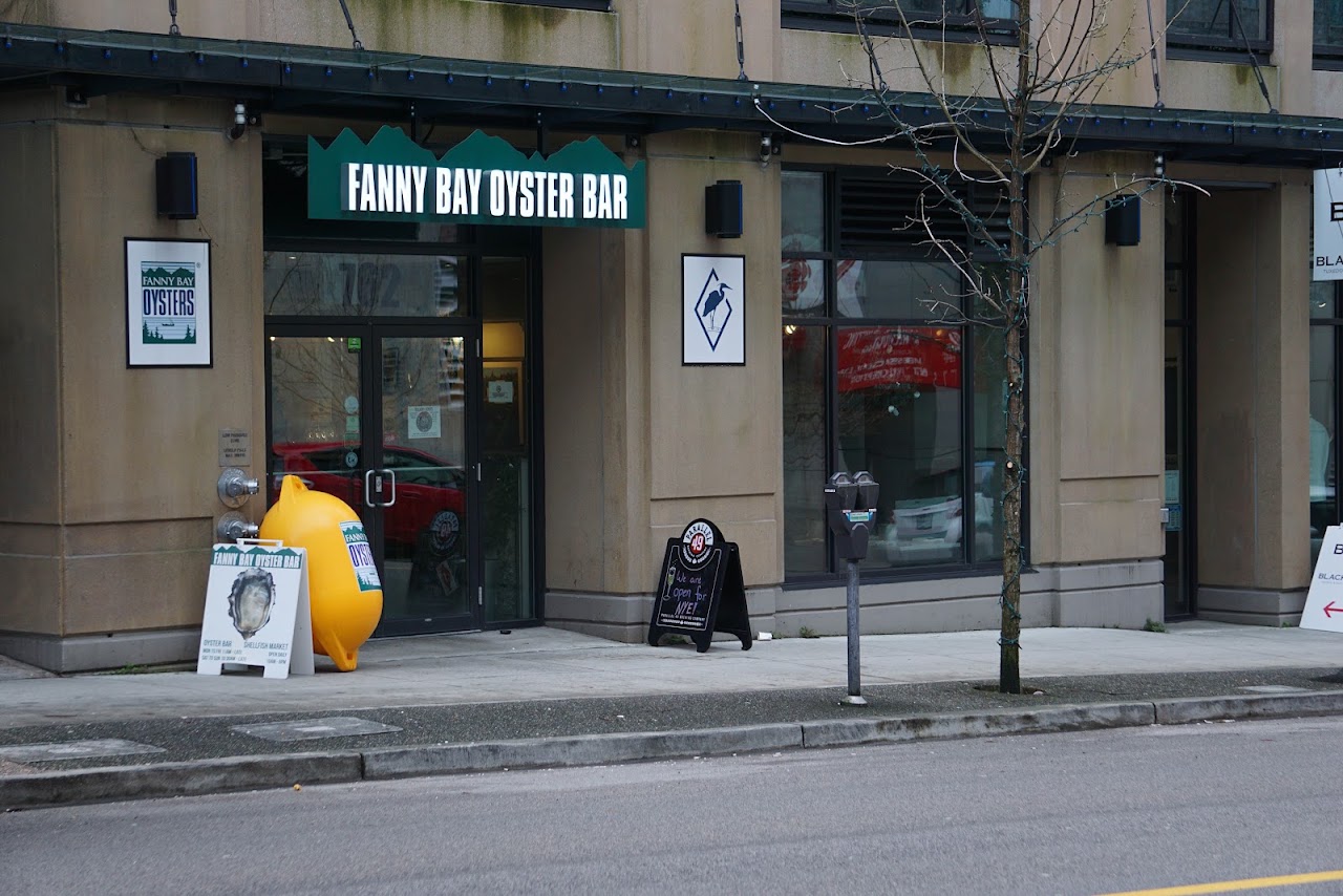 Fanny Bay Oyster Bar brings back weekend brunch with smoked oyster quiche and Lavender Shafts
