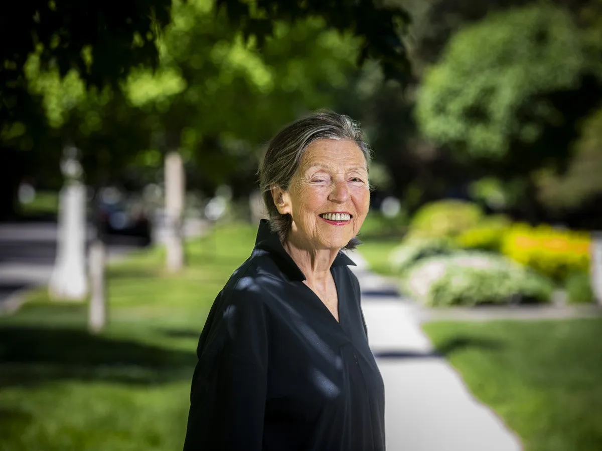 Ann Laubstein graduates with fifth university degree at 85