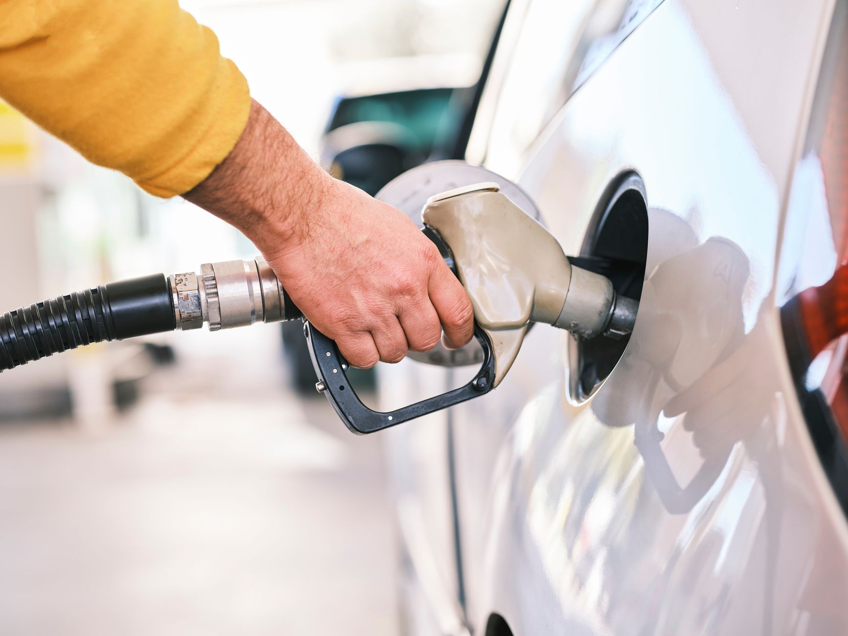 Alberta economy leads Canada as oil prices surge on Middle East tensions