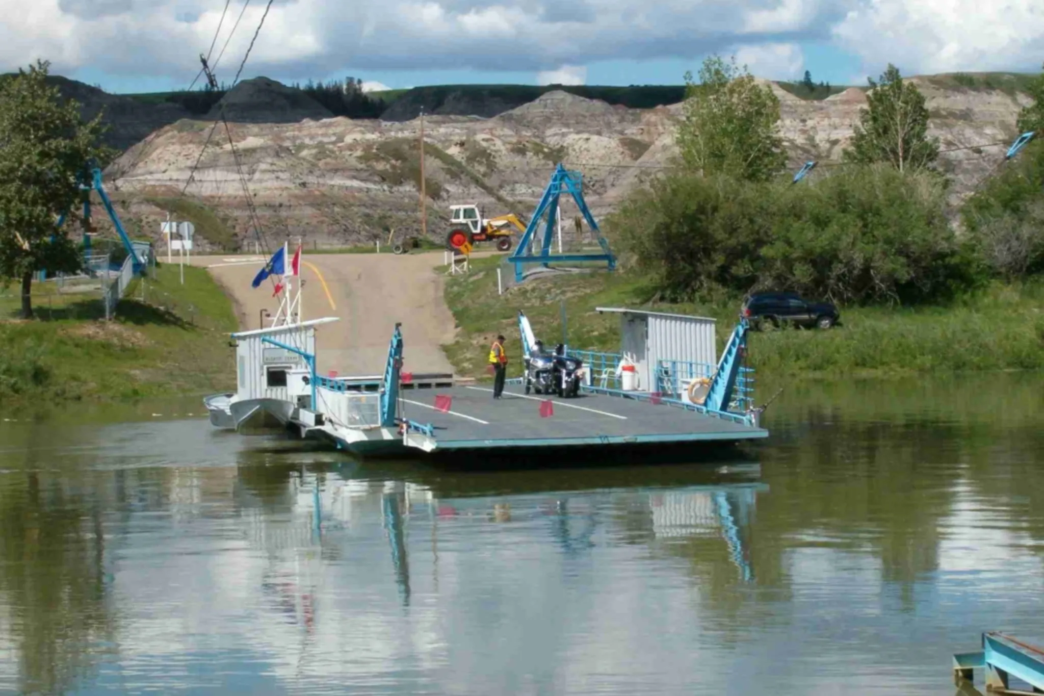 Bleriot Ferry opens for summer season in Drumheller