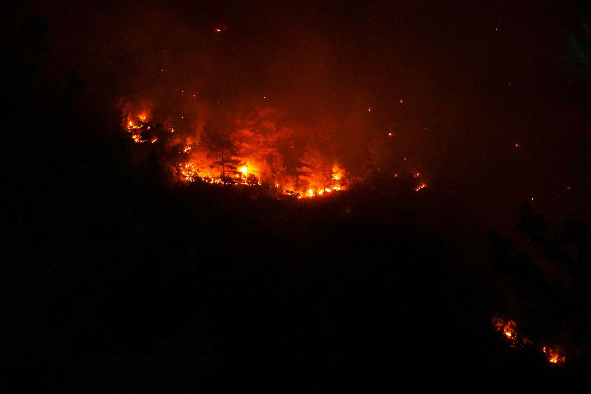Brunswick Creek wildfire near Boston Bar triggers evacuation order