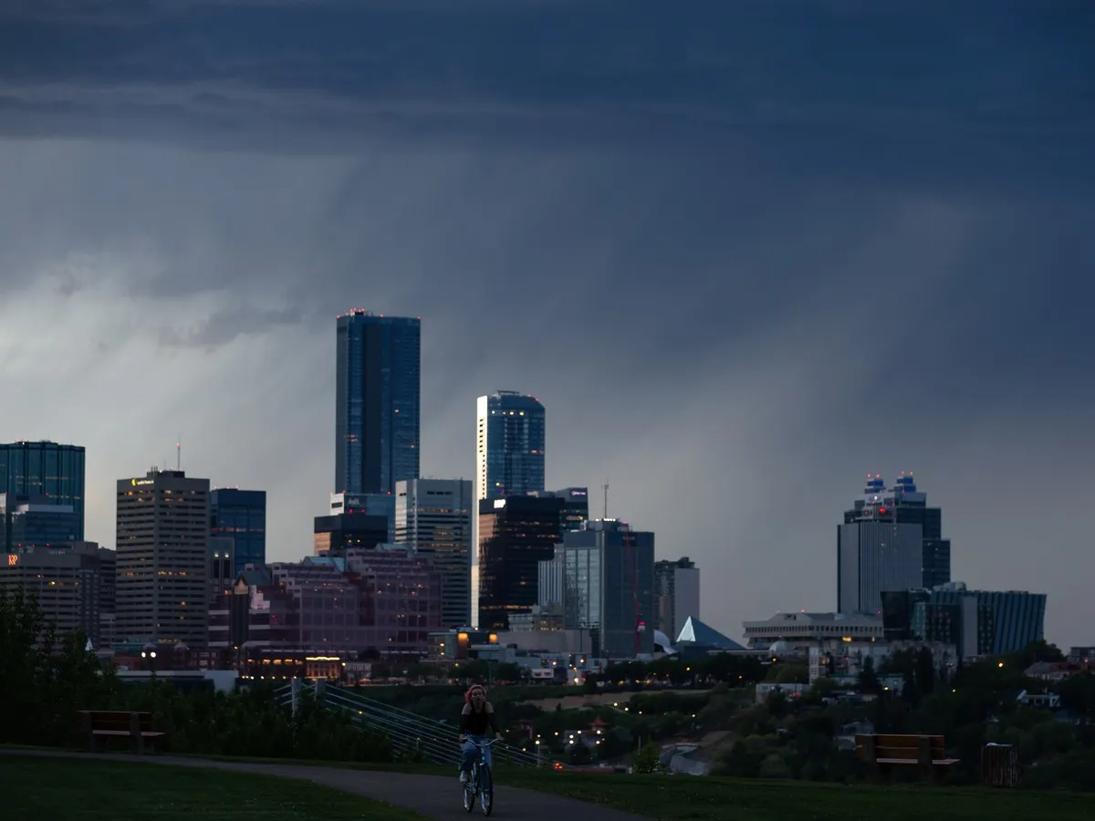 Severe thunderstorms hit Edmonton Friday