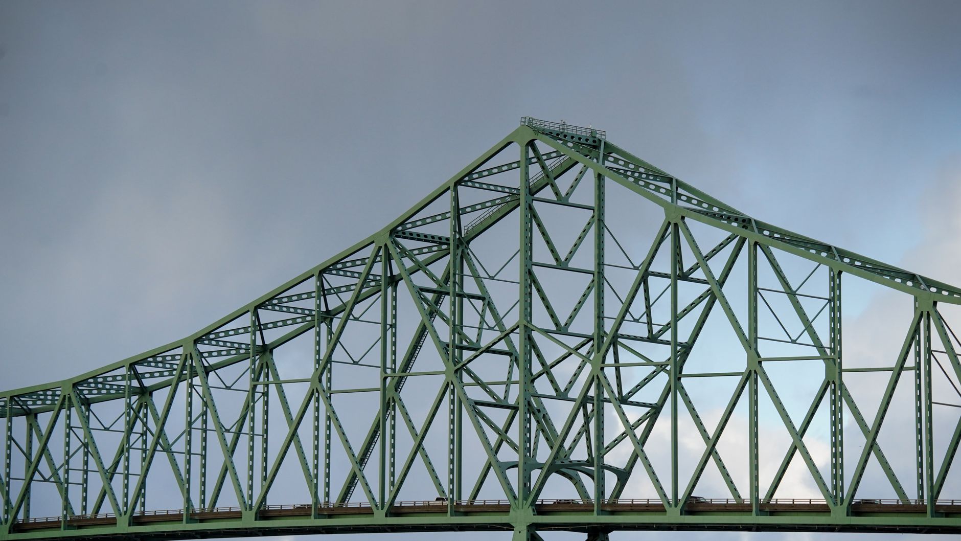 Gordie Howe Bridge opening pushed back as Canada, U.S. negotiate