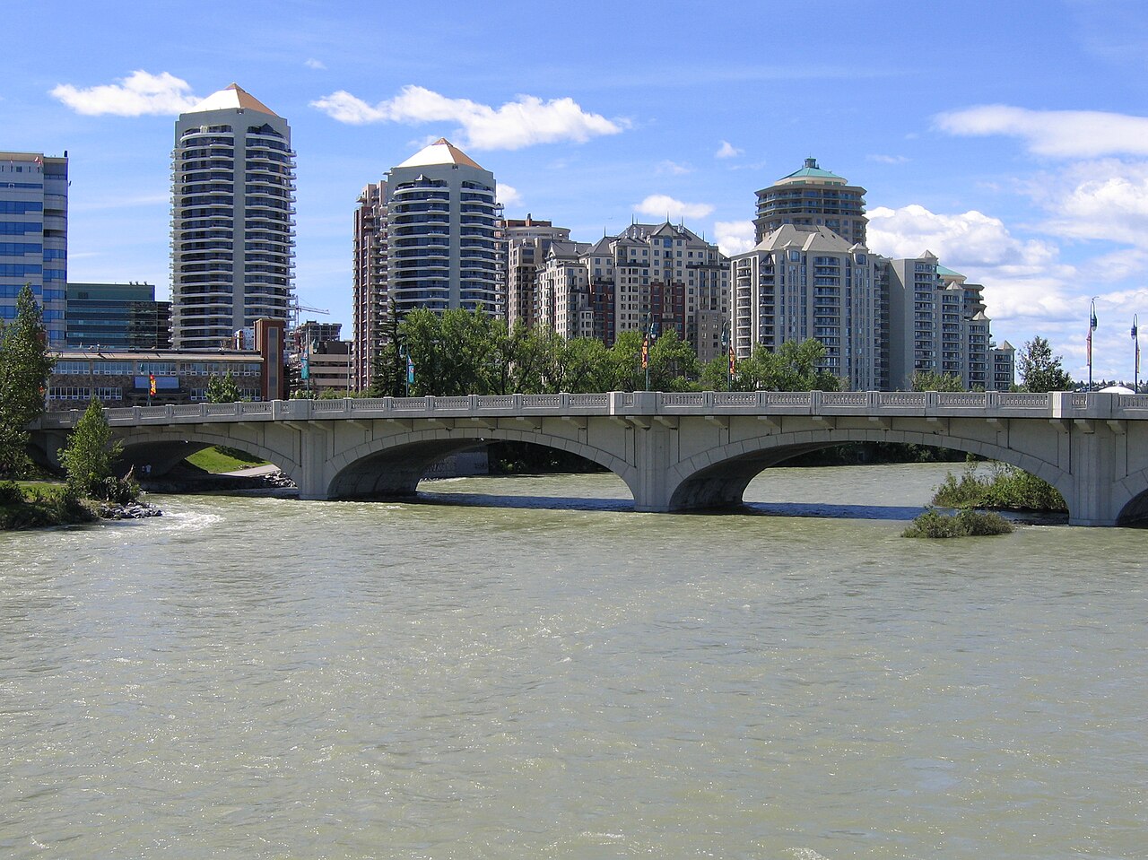 Calgary's $12 million Bow River surf project moves into detailed design phase