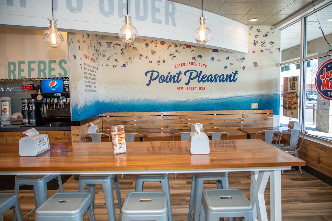 Jersey Mike's opens Vancouver location in Kitsilano this September