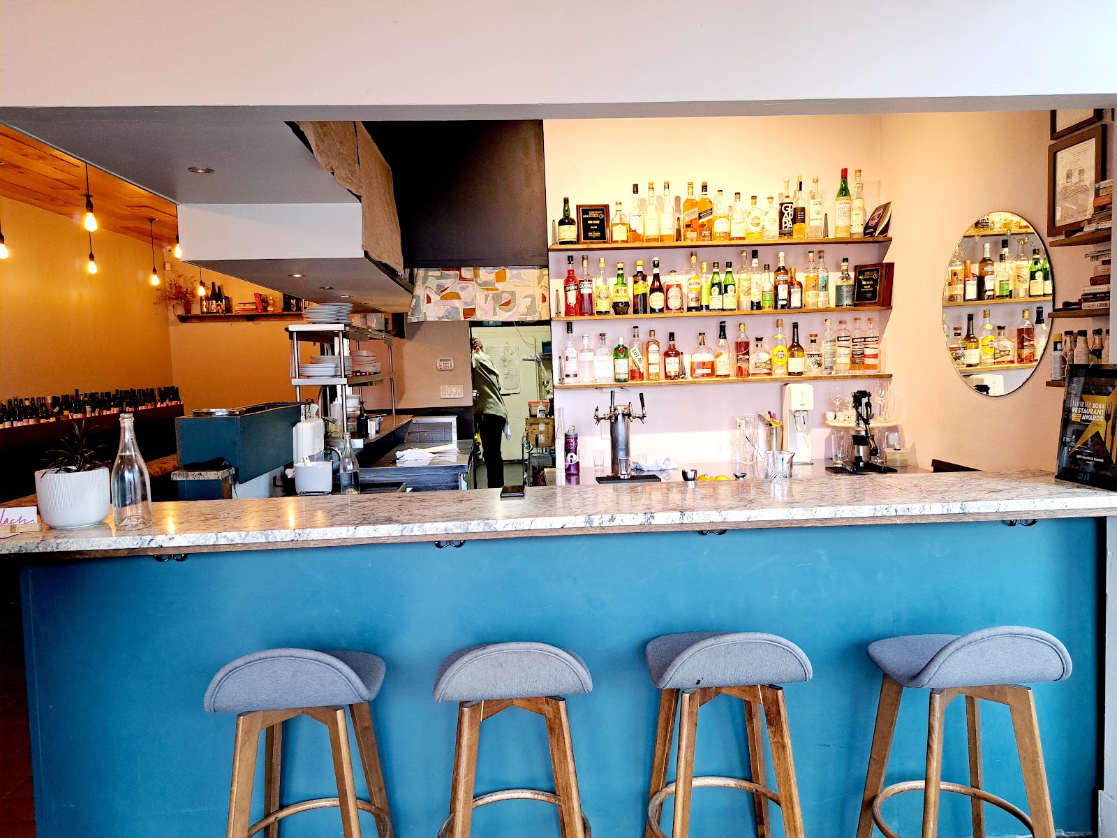 Dachi hosts Island Vibes pop-up with Pemberton winemaker and Victoria burger joint