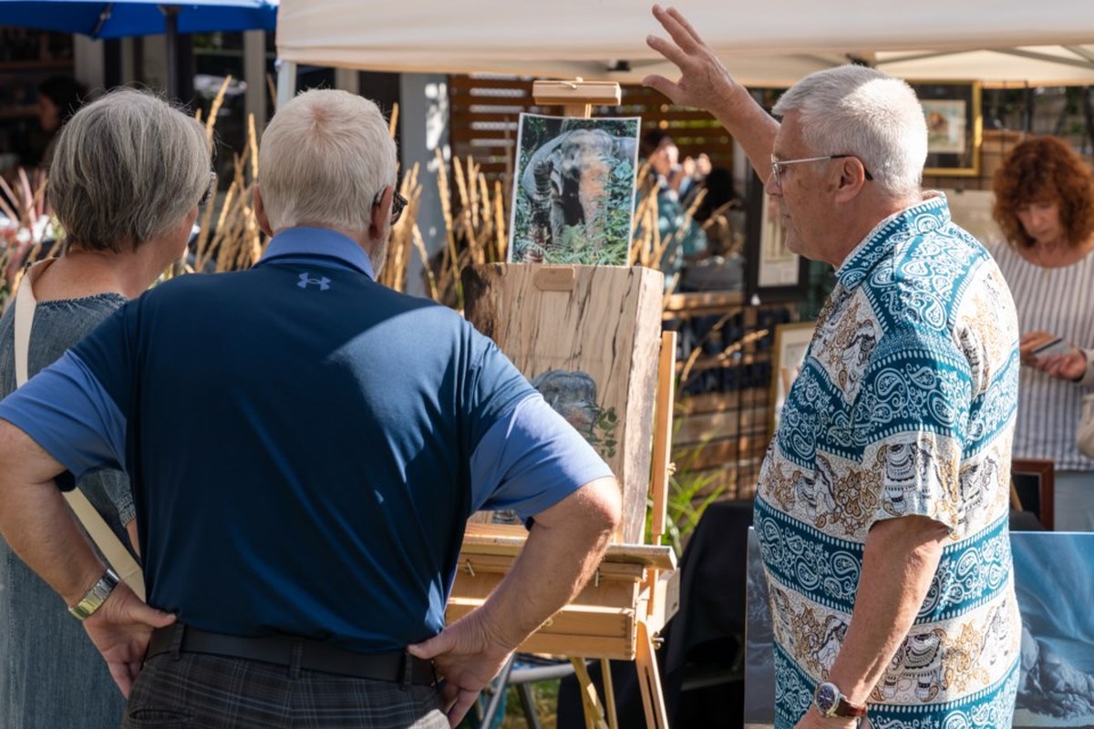 Okotoks Arts Walk fills Elma Street this weekend