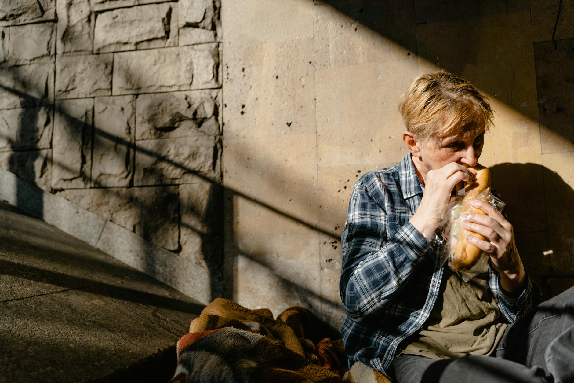 Alberta gets D-minus for poverty, food insecurity worsens