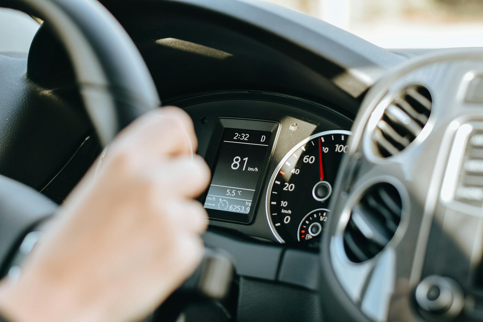 Lachine driver fined $1,468 for speeding 70+ over limit