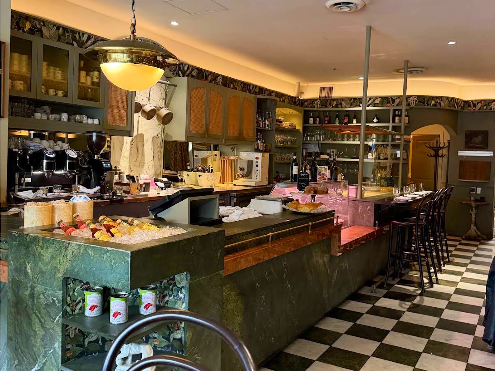 La Tana on Commercial Drive launches Volpe di Notte, a late-night happy hour for summer