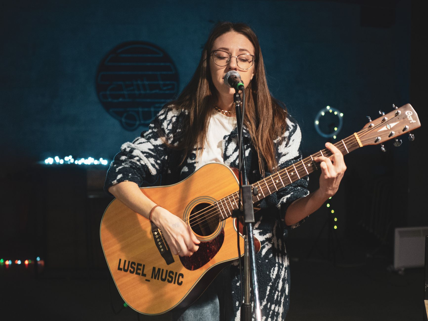 Singer-songwriter Allison Russell builds community through music amid political division