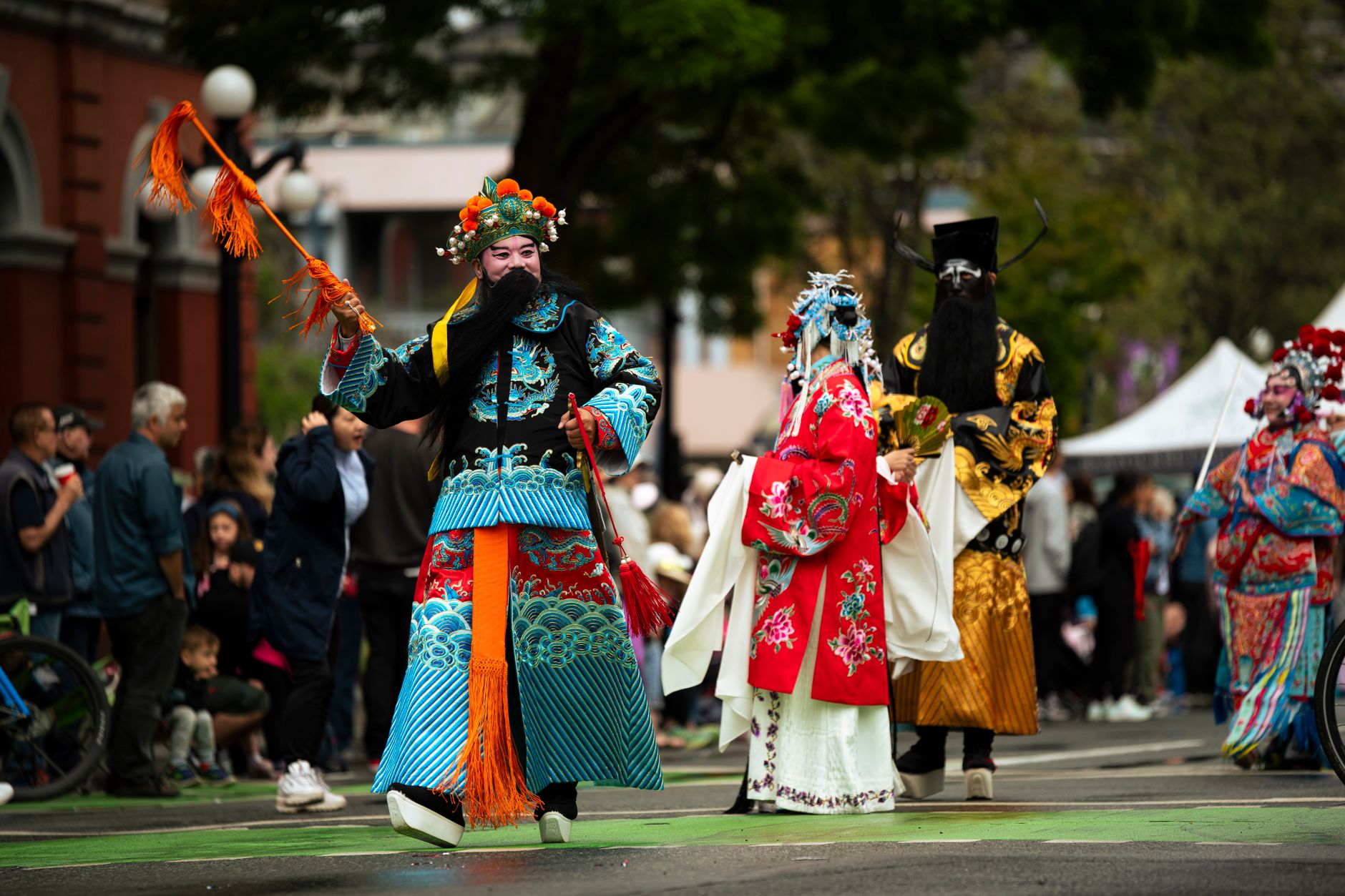 Street performers festival kicks off 42nd year at Churchill Square