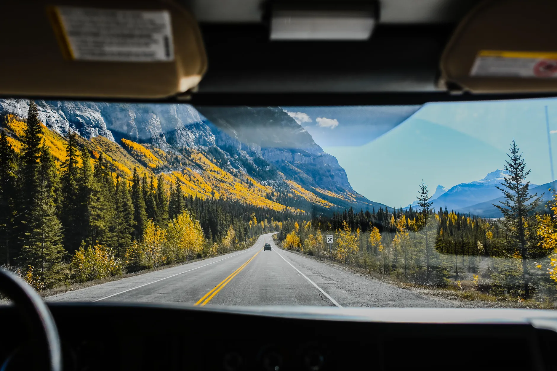 FlixBus Launches Daily Edmonton-to-Jasper Route